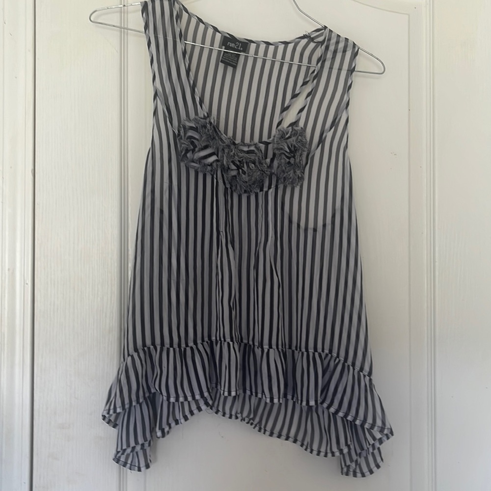 Rue 21 medium tank top